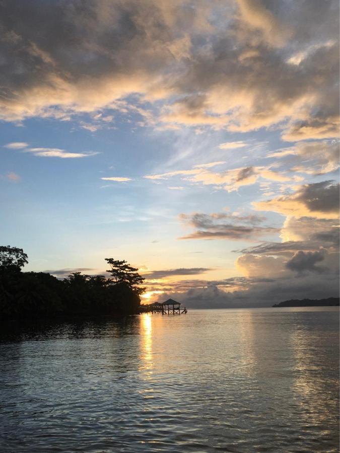 Sand Dollar Beach Bed&Breakfast Bocas del Toro Exterior foto