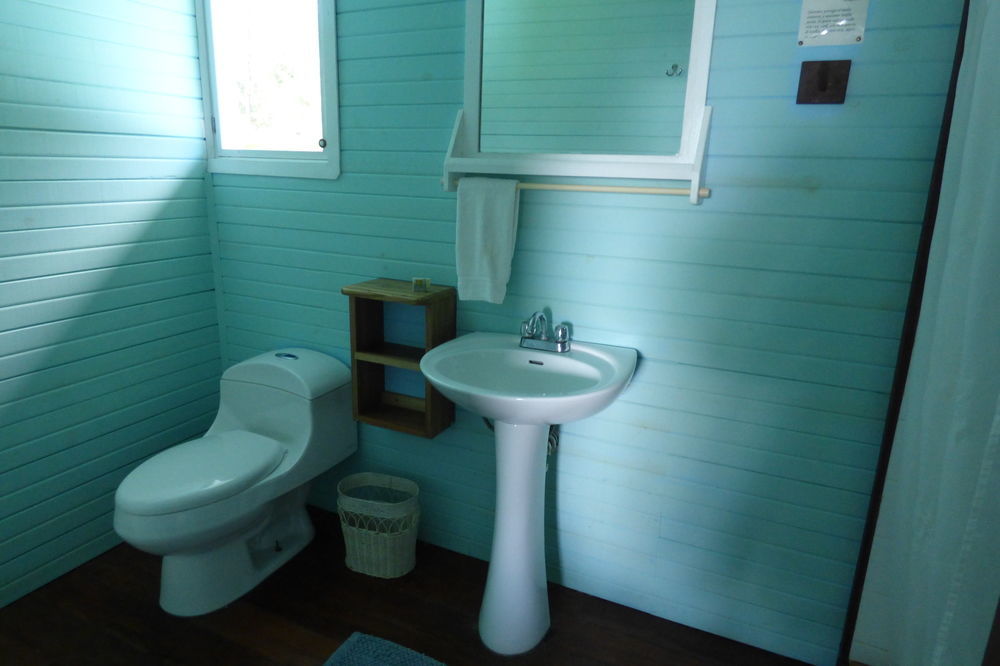 Sand Dollar Beach Bed&Breakfast Bocas del Toro Exterior foto