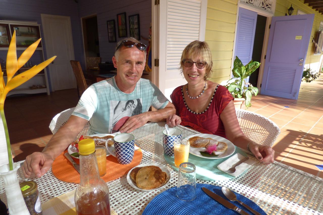 Sand Dollar Beach Bed&Breakfast Bocas del Toro Exterior foto